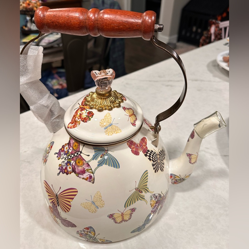 MacKenzie-Childs Butterfly Garden 3 quart Tea Kettle (Never used!)